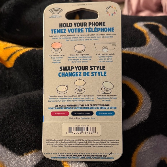 PopSocket PopGrip with Colorful Design - Picture 3 of 3